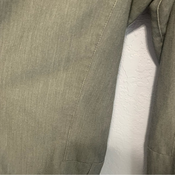 Figs Men’s Gray Drawstring Four Pocket Jogger Scrub Pants - Picture 4 of 5